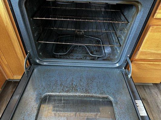 Oven Cleaning\Before