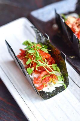 Spicy Salmon Extrovert Hand Roll