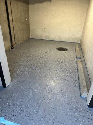 Epoxy Garage Floor with Flakes (San Clemente, CA)