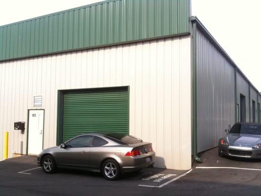 Shop front - 1 garage in a storage facility