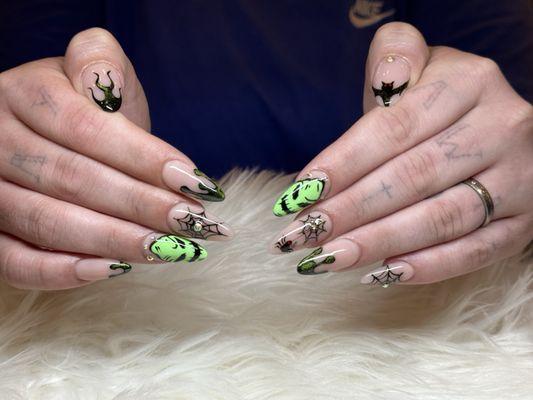 Halloween nails design