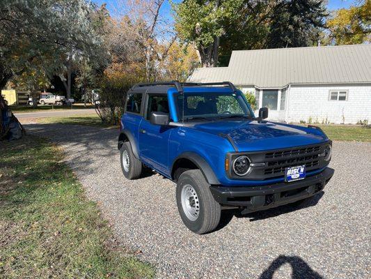 New Bronco in Velocity Bluue!