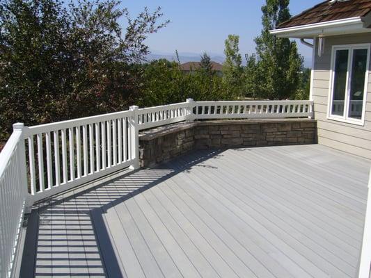 Composite Deck with Vinyl Railing in Niwot