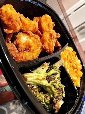 Fried Shrimp Basket, Mac N Cheese, Lemon Butter Broccoli