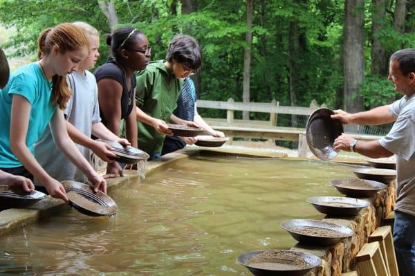 panning for gold at Crisson