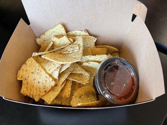 Chips & salsa