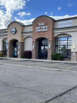 Store front to the right of the hot tub store.