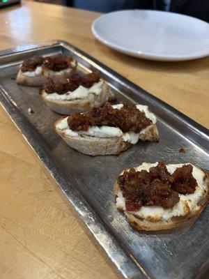 Bacon fig jam bruschetta