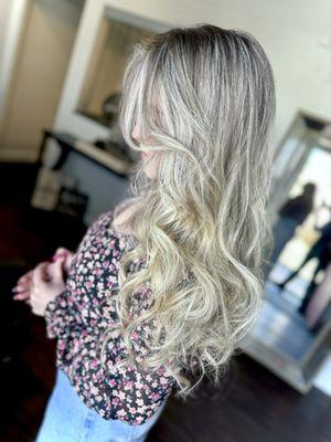 Studio 1221- number one hair salon bleach blonde specialist- be the best blonde you can be