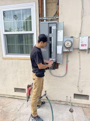 Electrical panel upgrade from 100 Amps to 200 Amps