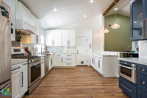 Kitchen remodeling in Santa Clarita, CA.