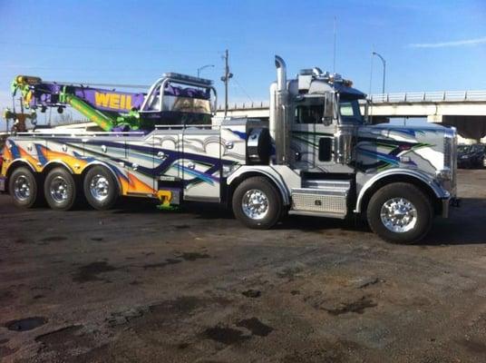 Weil Wrecker Service
3400 2nd Ave 
Birmingham, AL 35233 