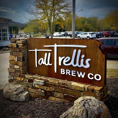 Tall Trellis | Olathe, KS