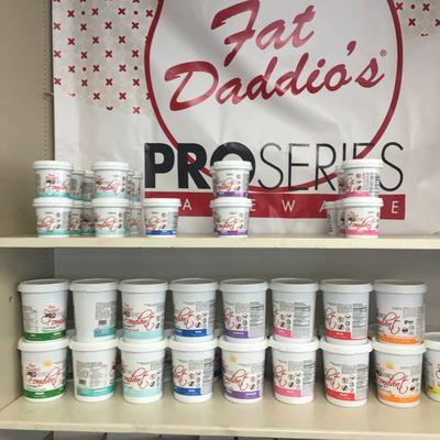 Fat Daddio's Pro series Fondant in many beautiful colors