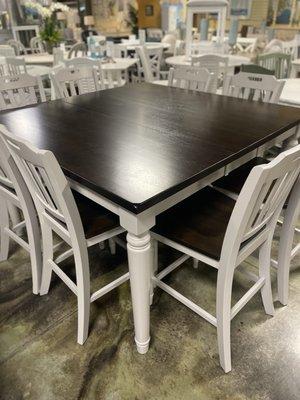 Counter Height Dining Sets