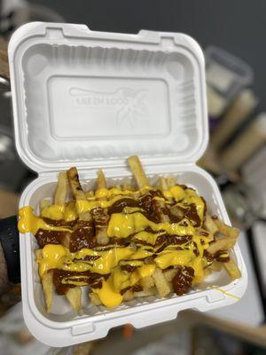 Chili cheese fries