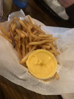 Long cut fries with cheese