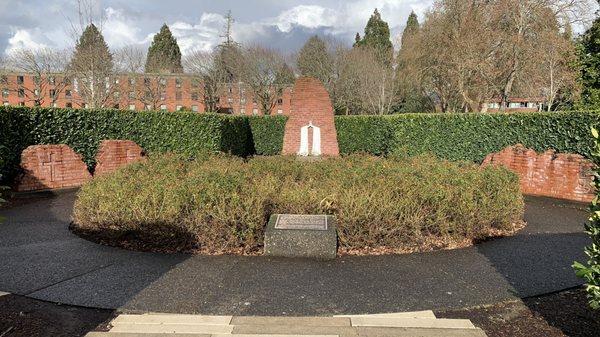 The Broken Wall Memorial