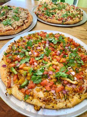 Vegan Passport Offer: check-in on Yelp during October 2021 for 15% off vegan pizzas!