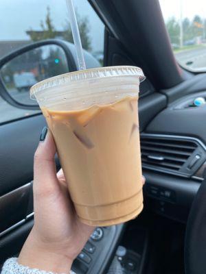 Had a little extra time before work, so I got a iced pumpkin latte with oat milk and it was amazing. Will definitely be coming back!