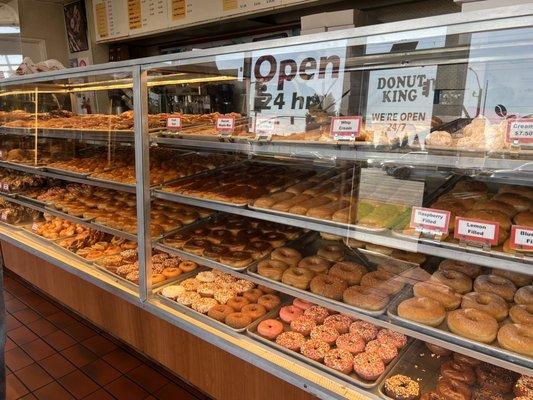 Donut people donut! Yum