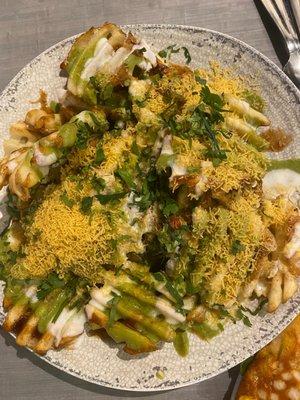 BOMBAY CHAAT FRIES