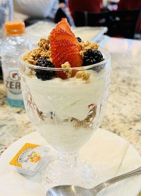 Greek yogurt Parfait