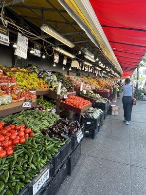 Carnival Fresh Market