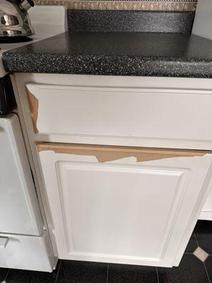 kitchen cabinet