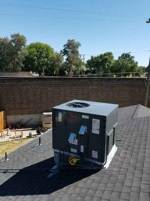 Have a rooftop unit? That's not a tall order, we'll take care of it.