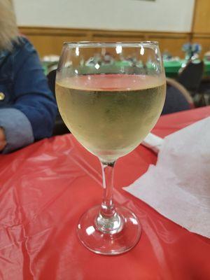 Glass of White wine $4. CAN YOU BELIEVE IT?