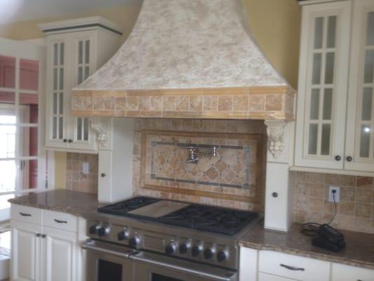 Kitchen backsplash