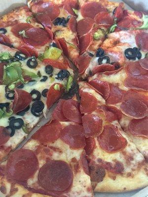 BYO pizzas Sourdough pepperoni thin crust & OG reg. pepperoni black olives & green peppers To my surprise the OG was crispier crust