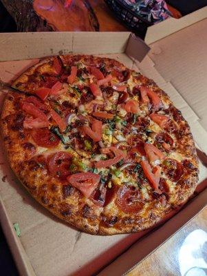 Medium 12": The Mikey w/ thin crust for $24.99 + $5 delivery fee.