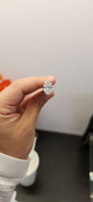 2.03 oval diamond