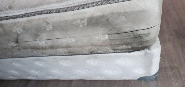 Also we provide  Mattress Cleaning. 1 - before.