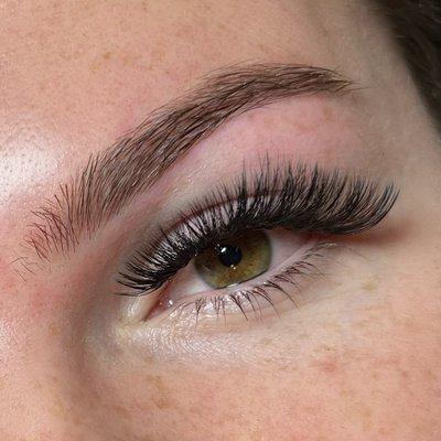 Hybrid Eyelash Extensions & Eyebrow Threading