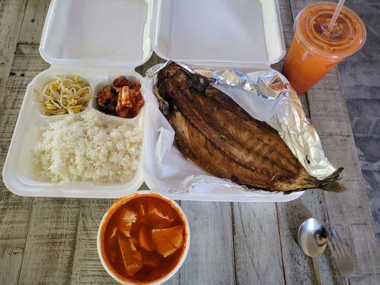 Grilled Mackerel and Soon Tofu Stew