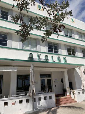 Avalon Hotel