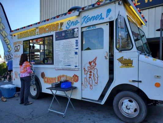 Guest food truck