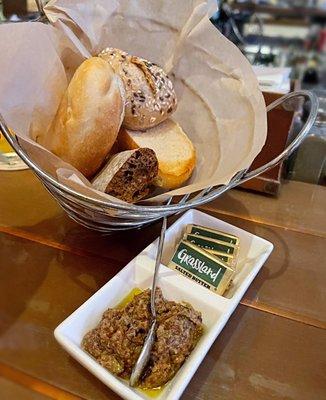 Complimentary Olive Tapenade // Bread & Butter!