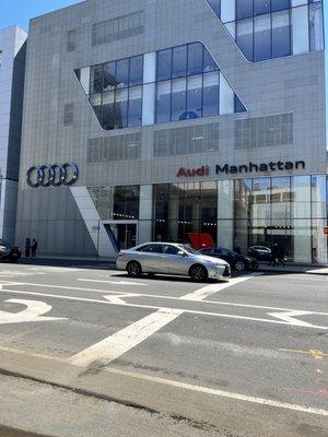 Audi Manhattan