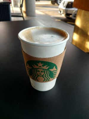 Blonde flat white at Starbucks is a tall latte with cappuccino foam ;p