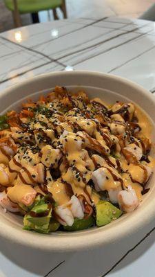 Surf bowl with sesame seeds