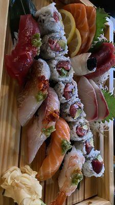 Sushi sashimi combo