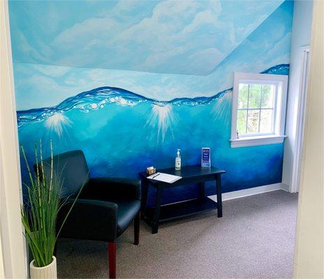 Waiting area at Coles Chiropractic and Massage