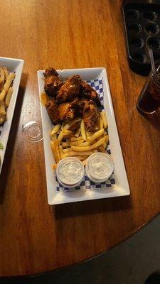 Wing with fries and ranch