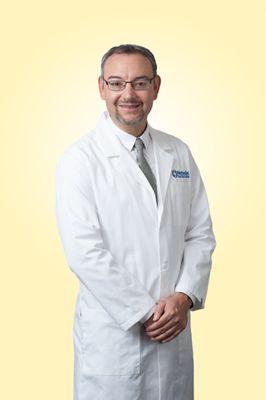 Paulo Calderon, MD