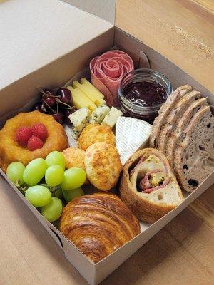 CHARCUTERIE BOX