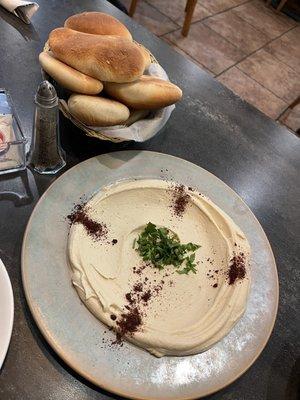 hummus